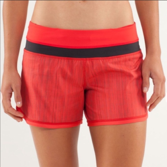 lululemon athletica Pants - Lululemon Size 6 Red Groovy Run Shorts